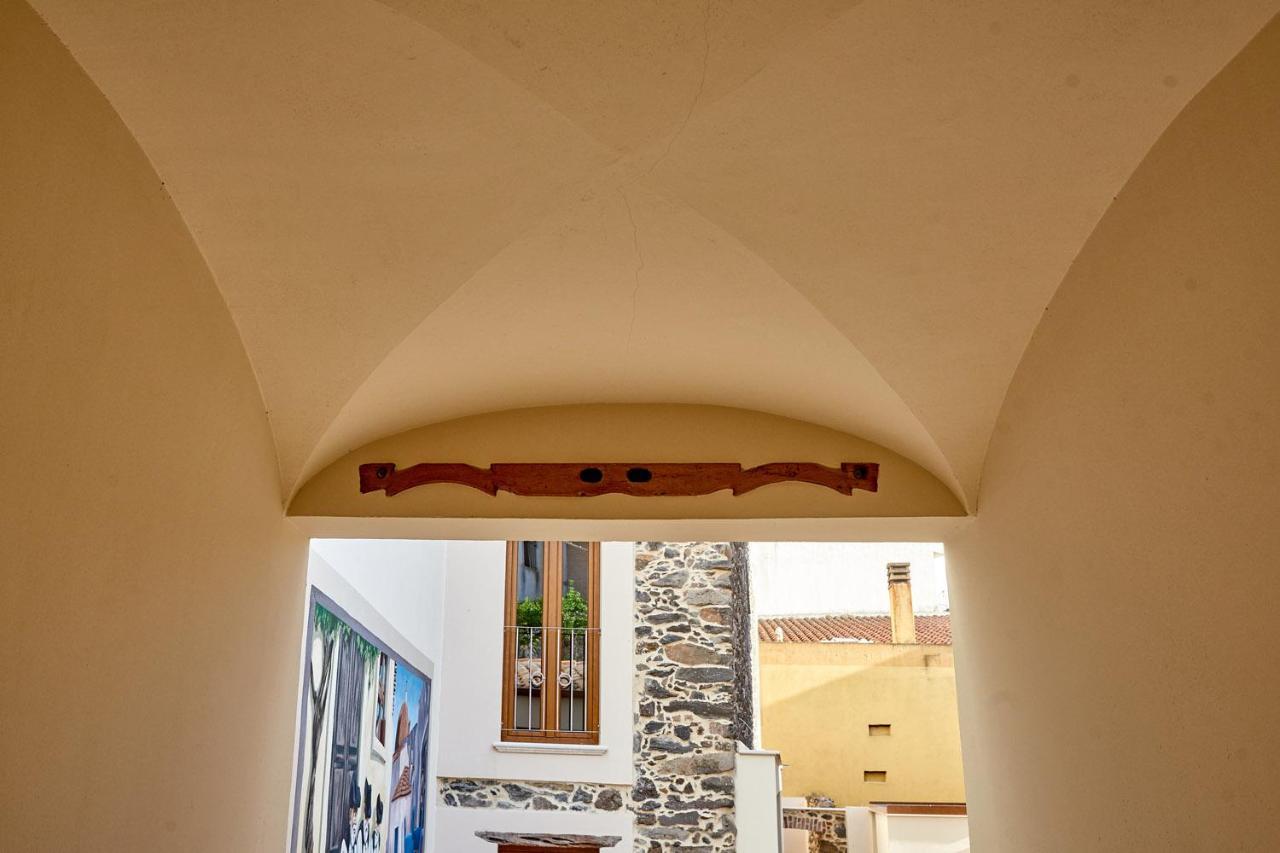 Casa Masuri, Nel Cuore Di Dorgali Dış mekan fotoğraf