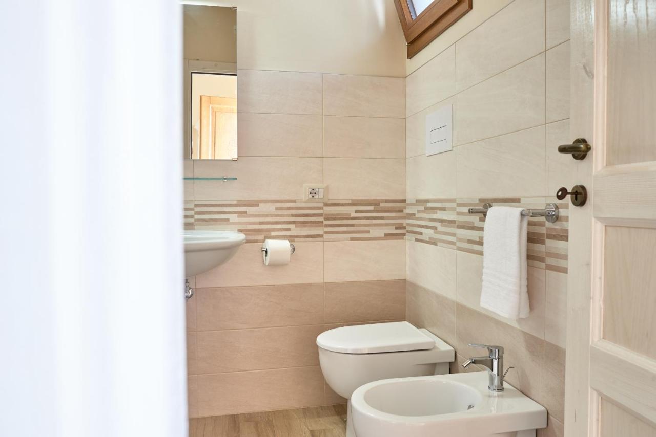 Casa Masuri, Nel Cuore Di Dorgali Dış mekan fotoğraf